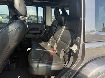 2021 Jeep Wrangler Unlimited Sahara Altitude