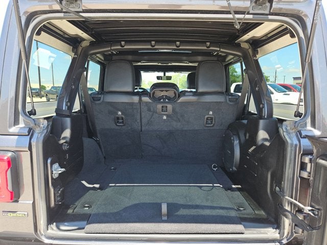 2021 Jeep Wrangler Unlimited Sahara Altitude