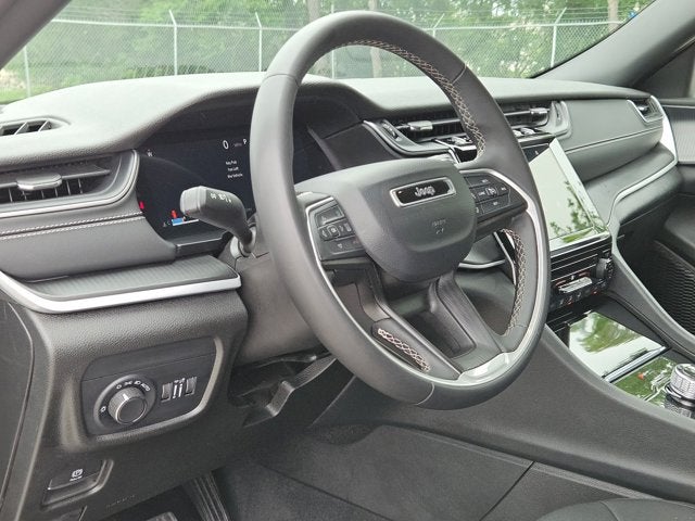 2024 Jeep Grand Cherokee Laredo A