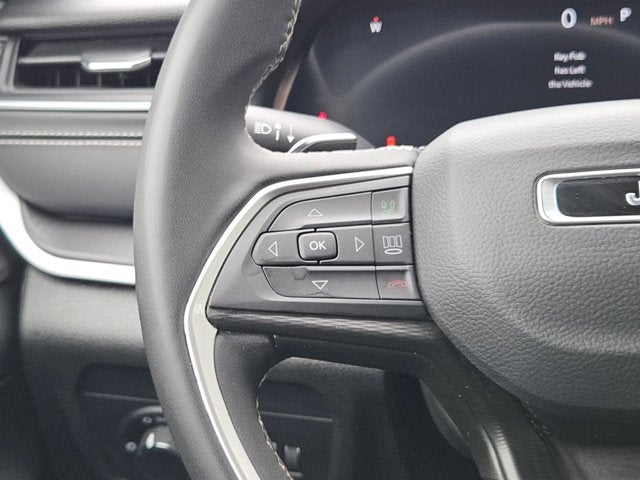 2024 Jeep Grand Cherokee Laredo A