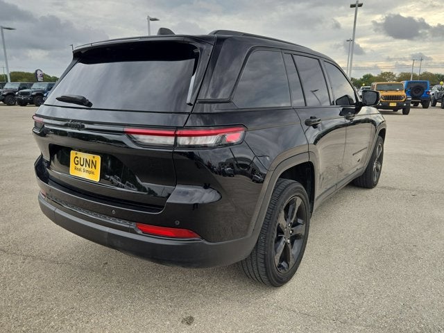 2023 Jeep Grand Cherokee Altitude