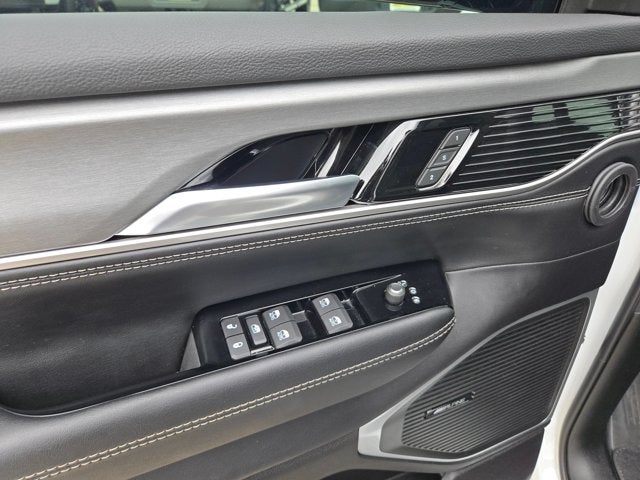 2025 Jeep Wagoneer Series II Carbide