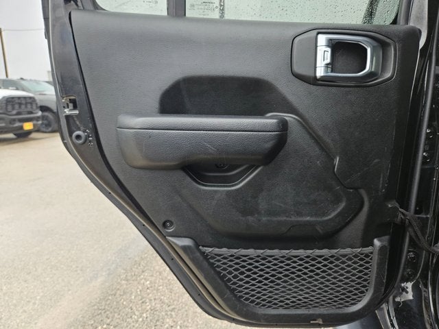 2022 Jeep Gladiator Sport S