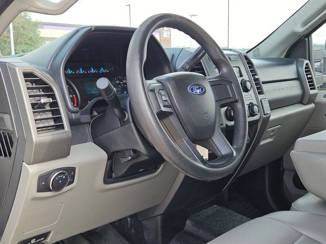 2017 Ford Super Duty F-250 SRW XL