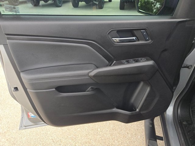 2024 Chevrolet Colorado 2WD LT