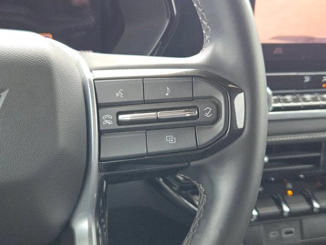 2024 Chevrolet Colorado 2WD LT
