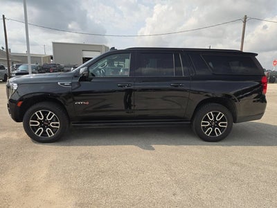 2021 GMC Yukon XL AT4