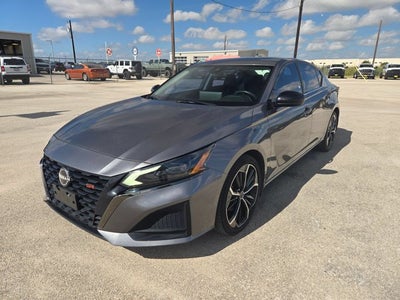 2023 Nissan Altima 2.5 SR