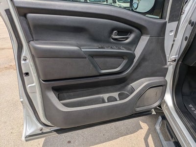 2017 Nissan Titan S