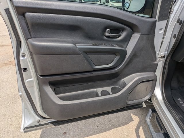 2017 Nissan Titan S