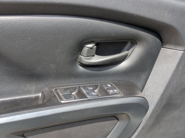 2017 Nissan Titan S