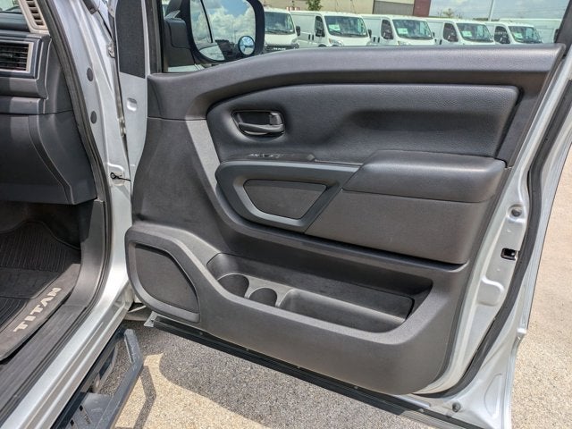 2017 Nissan Titan S