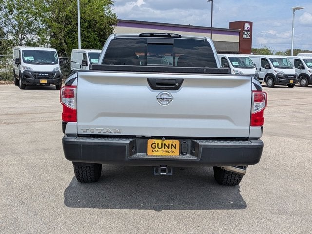 2017 Nissan Titan S