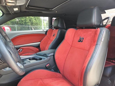 2016 Dodge Challenger 392 Hemi Scat Pack Shaker