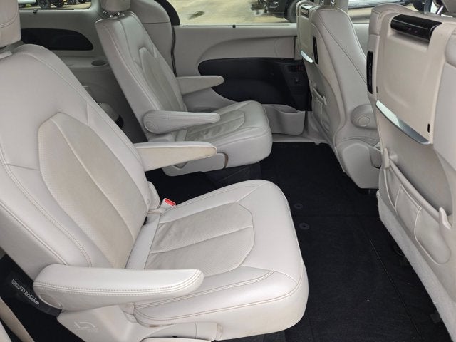 2020 Chrysler Pacifica Touring L Plus