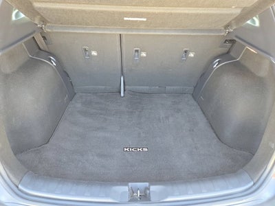 2019 Nissan Kicks SR