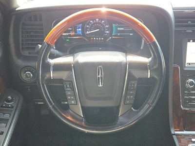 2016 Lincoln Navigator Select