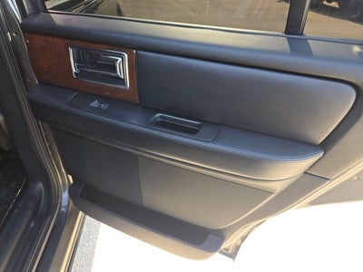 2016 Lincoln Navigator Select