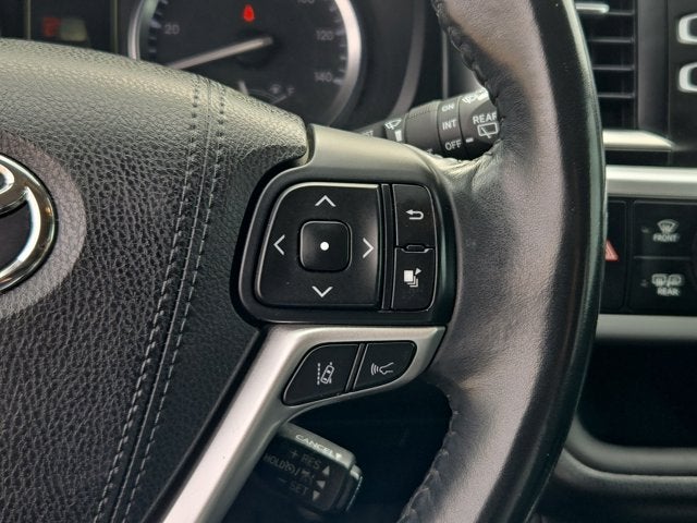 2018 Toyota Highlander SE