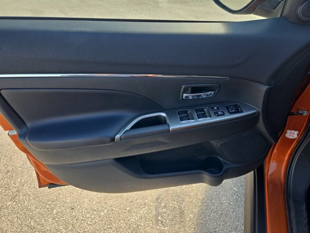 2023 Mitsubishi Outlander Sport SE