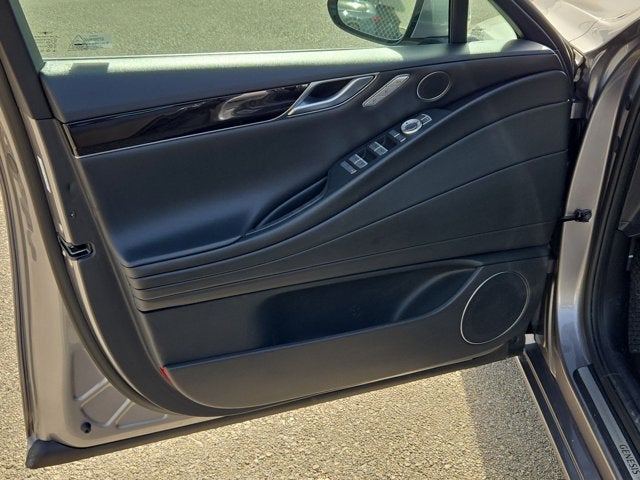 2023 Genesis G80 2.5T