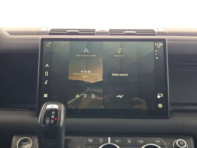 2024 Land Rover Defender X-Dynamic SE