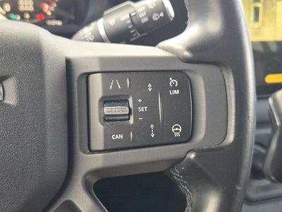 2024 Land Rover Defender X-Dynamic SE