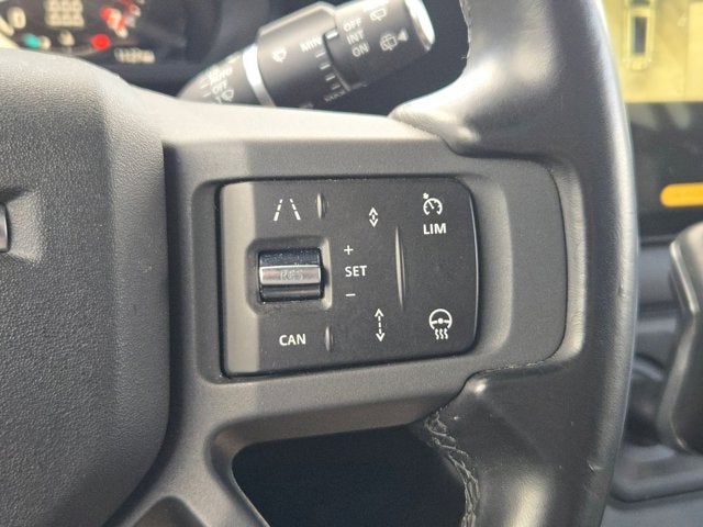 2024 Land Rover Defender X-Dynamic SE