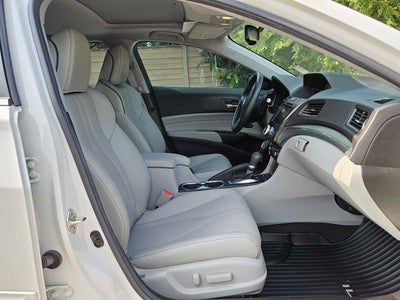 2019 Acura ILX w/Technology Pkg
