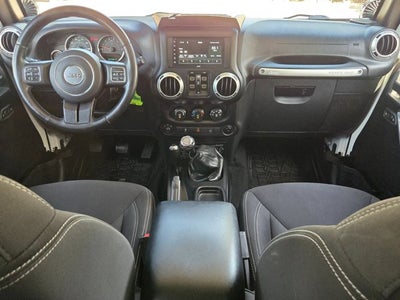 2015 Jeep Wrangler Unlimited 4WD 4dr Rubicon