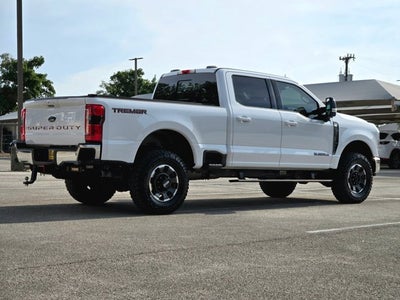 2024 Ford Super Duty F-250 SRW LARIAT 4WD Crew Cab 6.75' Box