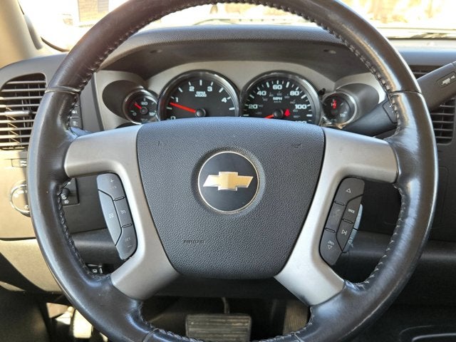2010 Chevrolet Silverado 3500HD 4WD Crew Cab 167" SRW LT