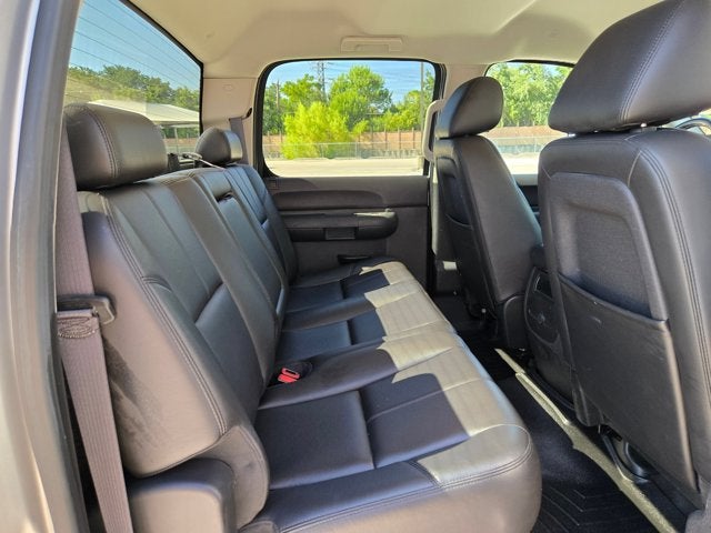 2010 Chevrolet Silverado 3500HD 4WD Crew Cab 167" SRW LT