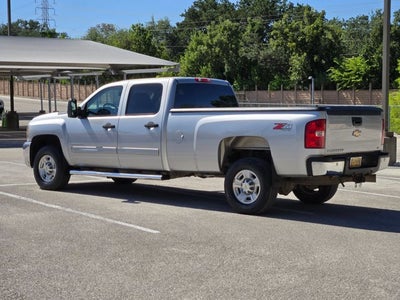 2010 Chevrolet Silverado 3500HD 4WD Crew Cab 167" SRW LT