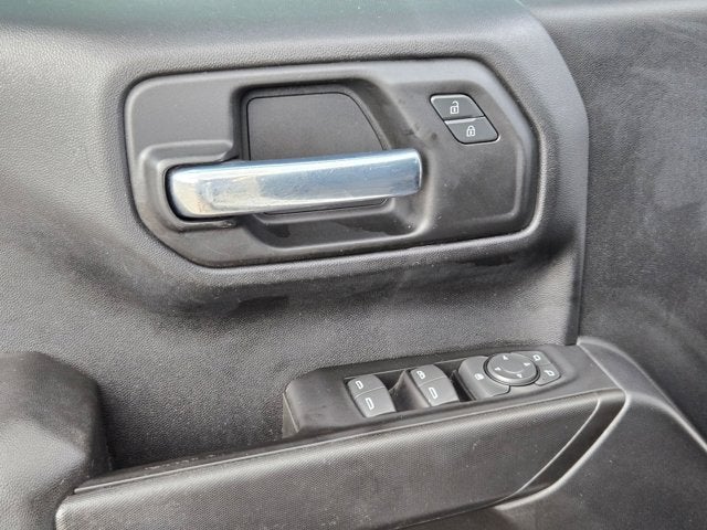 2022 Chevrolet Silverado 1500 LTD 2WD Crew Cab 147" Custom