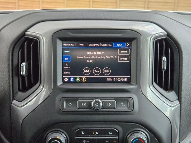 2022 Chevrolet Silverado 1500 LTD 2WD Crew Cab 147" Custom