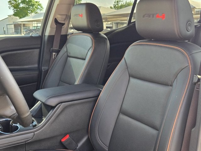 2023 GMC Acadia AWD 4dr AT4