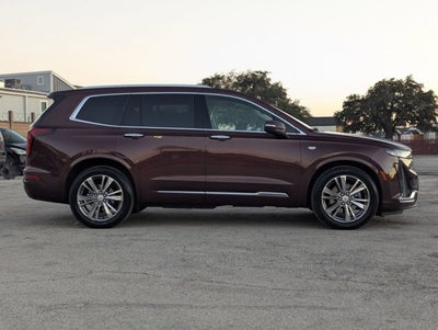 2022 Cadillac XT6 Premium Luxury
