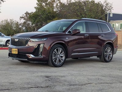 2022 Cadillac XT6 Premium Luxury