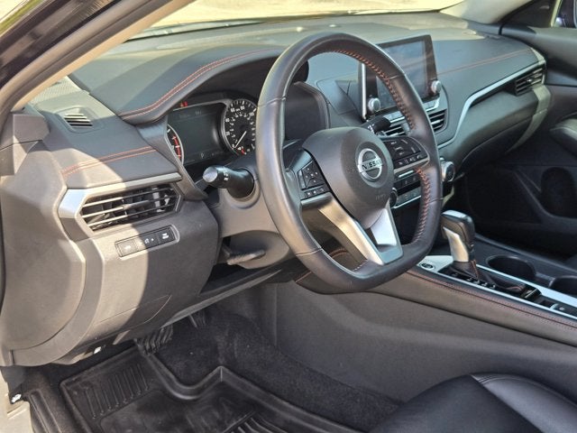 2022 Nissan Altima 2.5 SR AWD Sedan