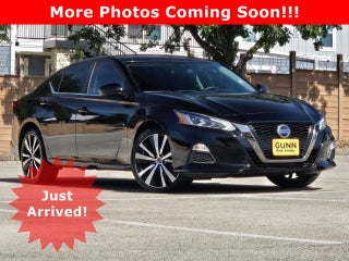 2022 Nissan Altima 2.5 SR AWD Sedan