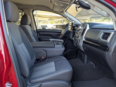 2020 Nissan Titan SV