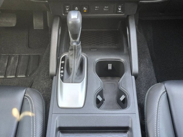 2022 Nissan Frontier Crew Cab 4x2 SV Auto