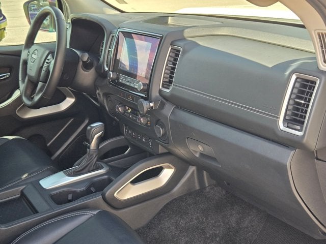 2022 Nissan Frontier Crew Cab 4x2 SV Auto