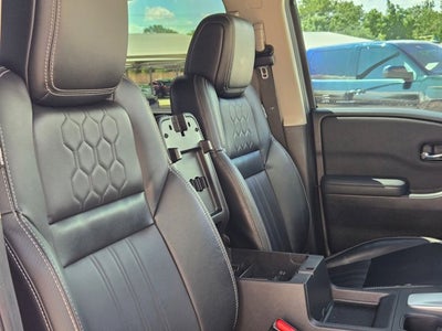 2022 Nissan Frontier Crew Cab 4x2 SV Auto