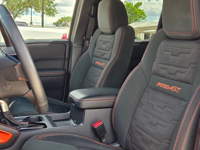 2025 Nissan Frontier Crew Cab 4x4 PRO-4X