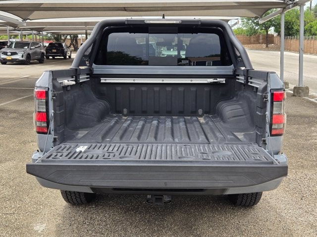 2023 Nissan Frontier Crew Cab 4x4 PRO-4X Auto