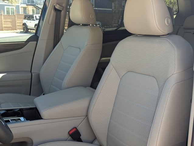 2025 Volkswagen Atlas 2.0T SEL