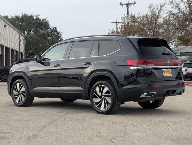 2025 Volkswagen Atlas 2.0T SE w/Technology