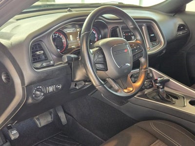 2021 Dodge Challenger SXT RWD